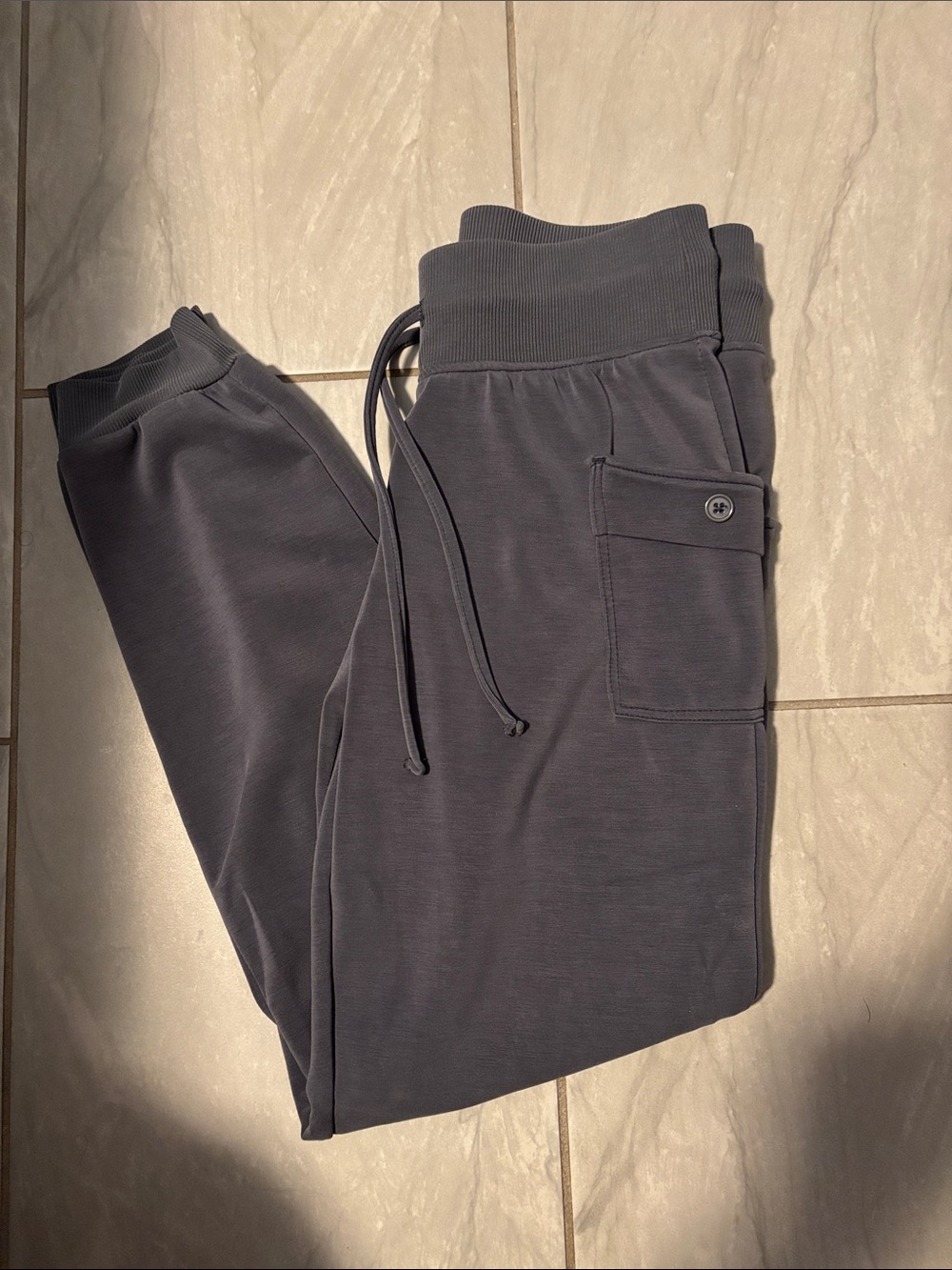 NWOT Women’s Dark Gray Jogger Pants with Utility Pocket Size Small